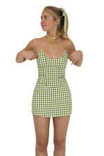 Niara Set Green Gingham ~ Rental